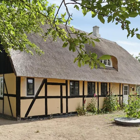 Nostalgic Charm In A Yellow Timber House Sakskobing